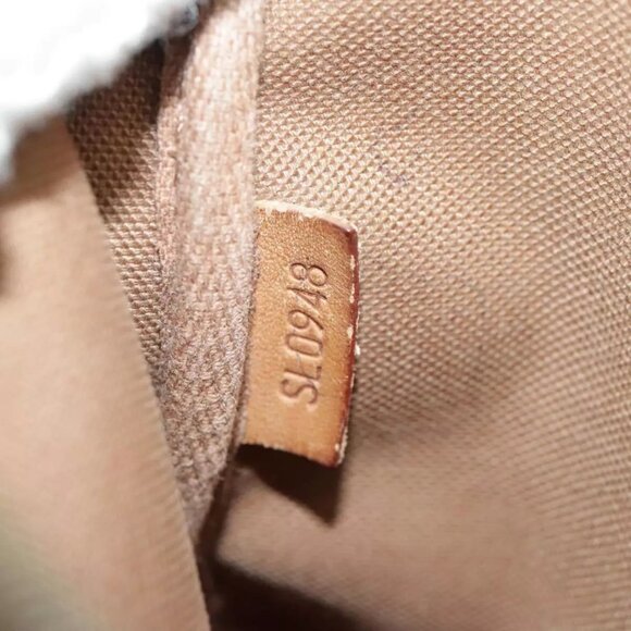 LOUIS VUITTON Monogram Pochette Accessoires Pouch - Picture 8 of 16